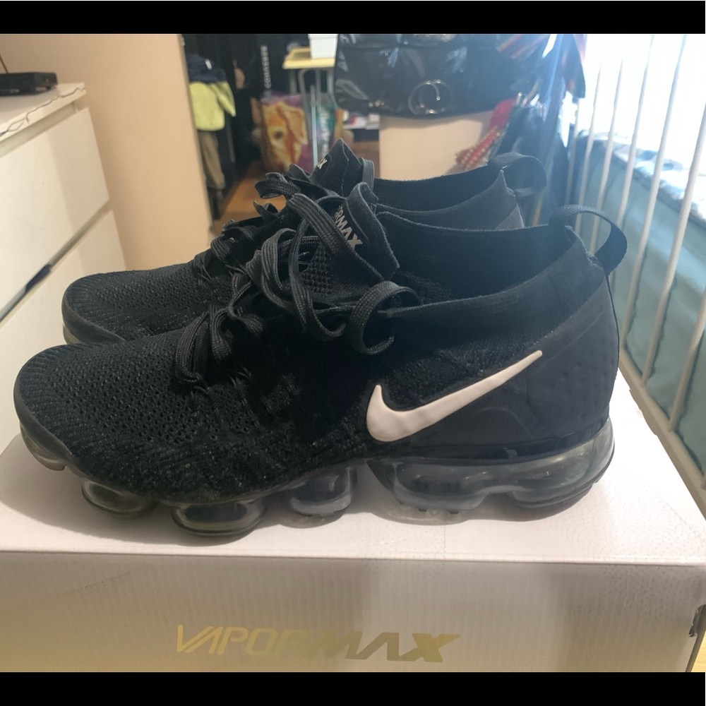 Nike Air Vapormax Flyknit 2 With New Box size 8
